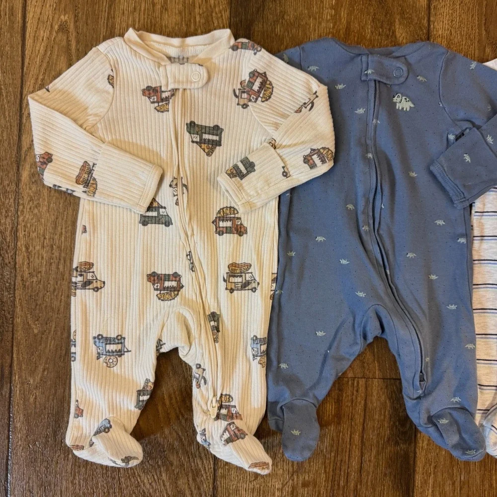 Carter's Baby Boy Sleepers Newborn Sleep N Play Clothes Lot Bundle Food Trucks